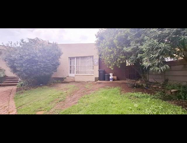 6 BEDROOM HOUSE FOR SALE IN CROYDON